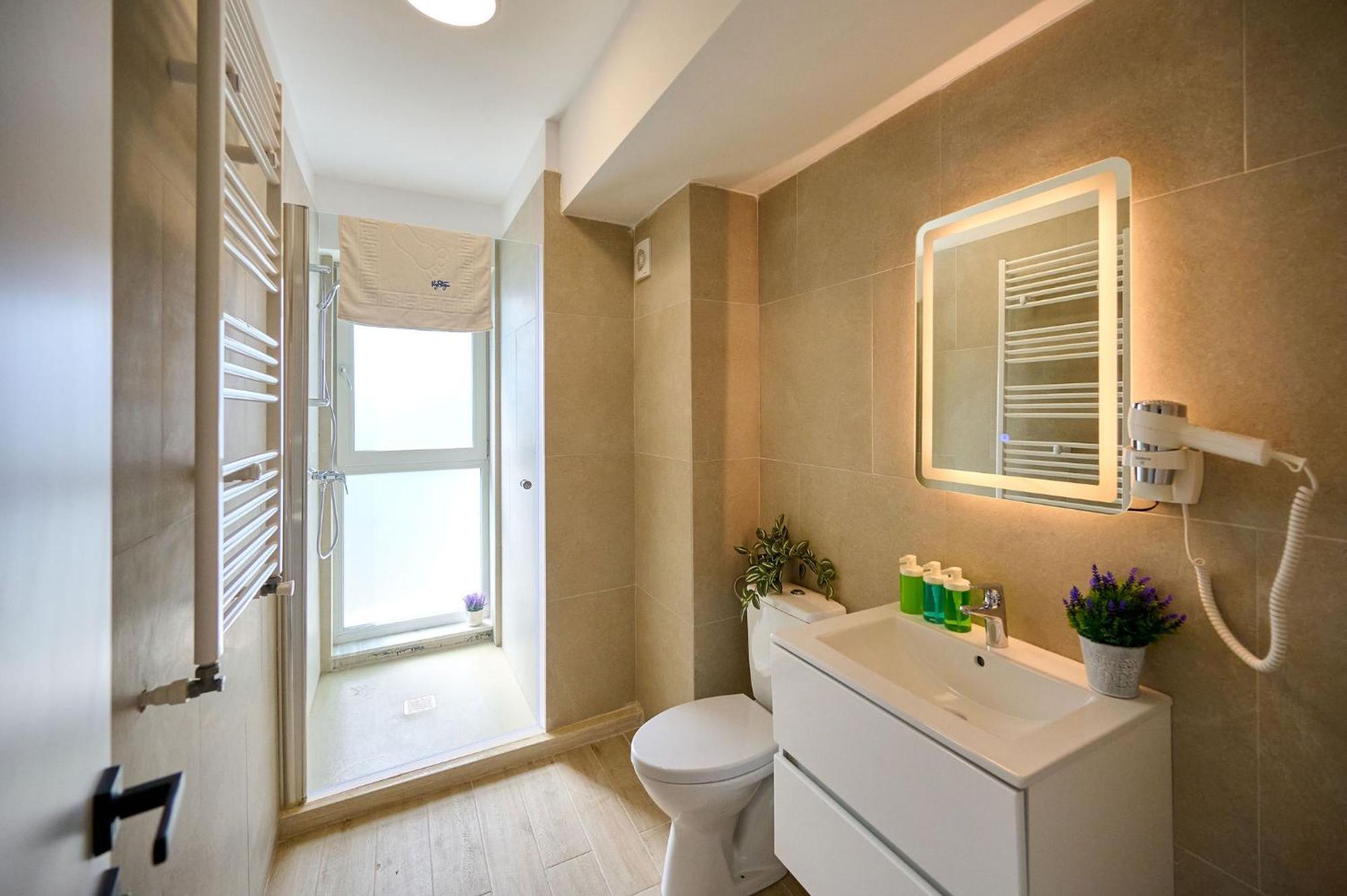 Summer Residence Apartment In Infinity Beach Resort - Parking Mamaia Extérieur photo
