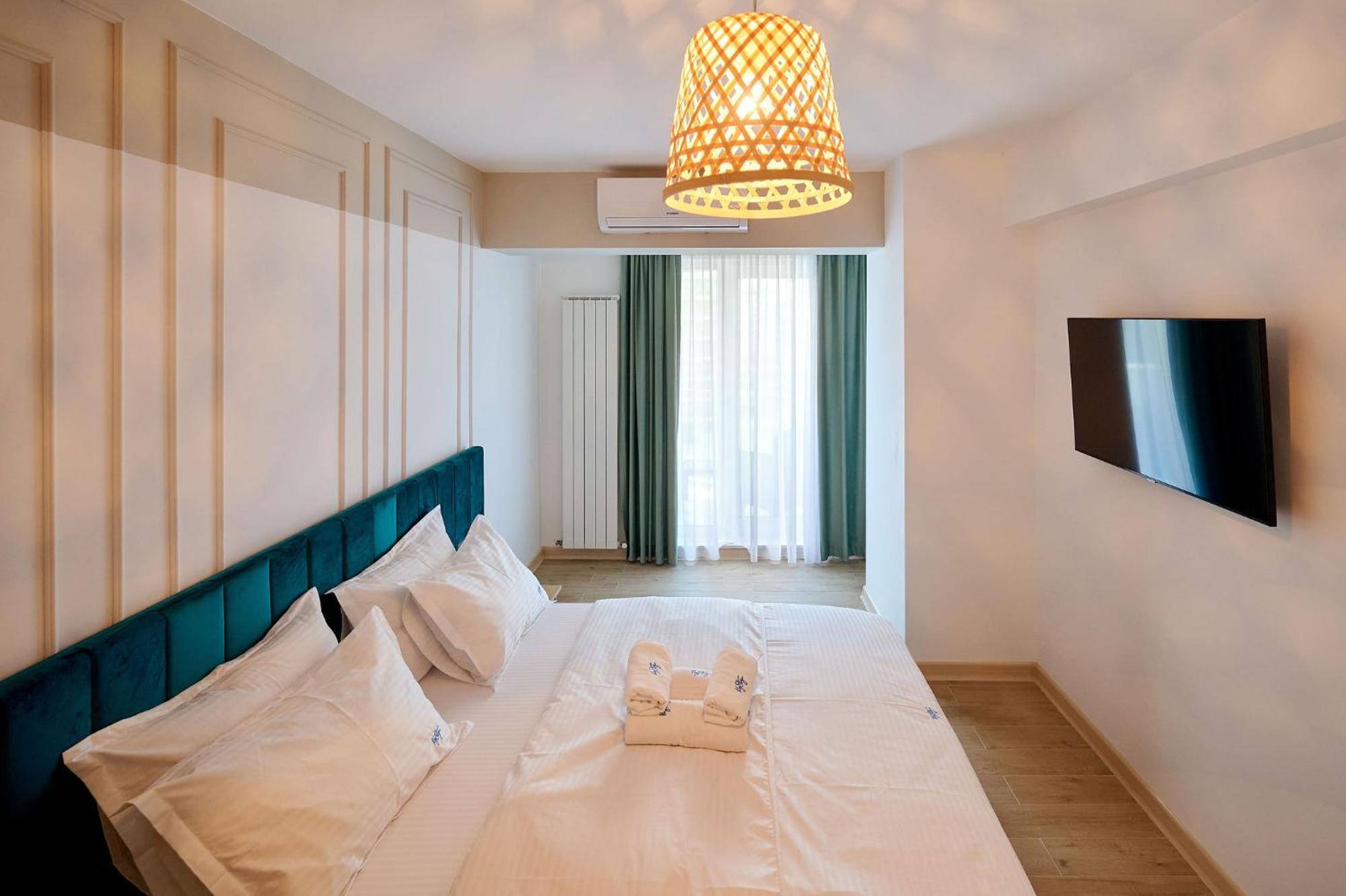 Summer Residence Apartment In Infinity Beach Resort - Parking Mamaia Extérieur photo