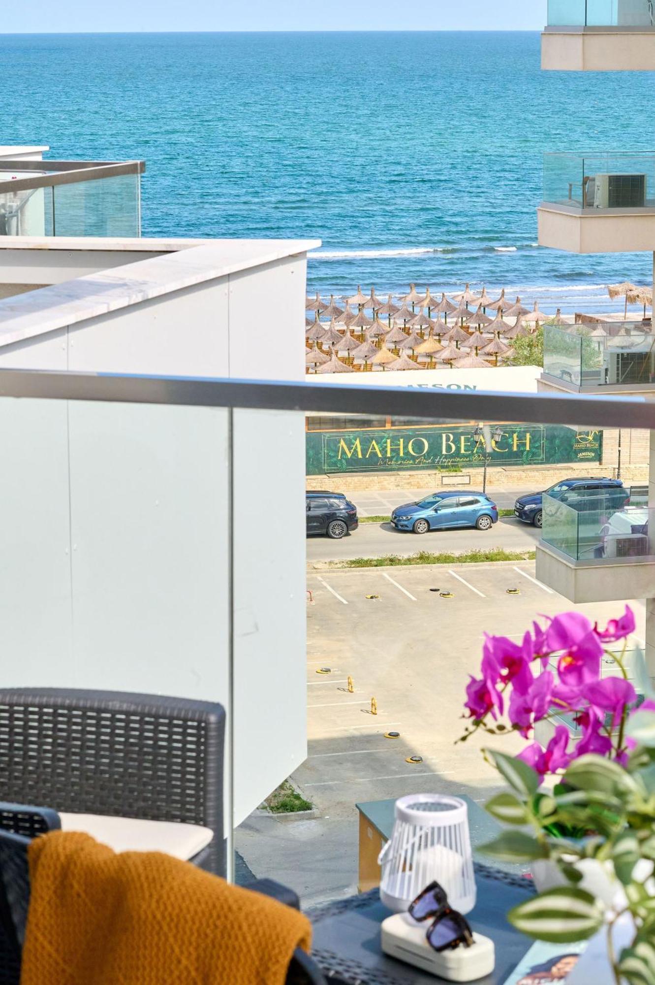 Summer Residence Apartment In Infinity Beach Resort - Parking Mamaia Extérieur photo
